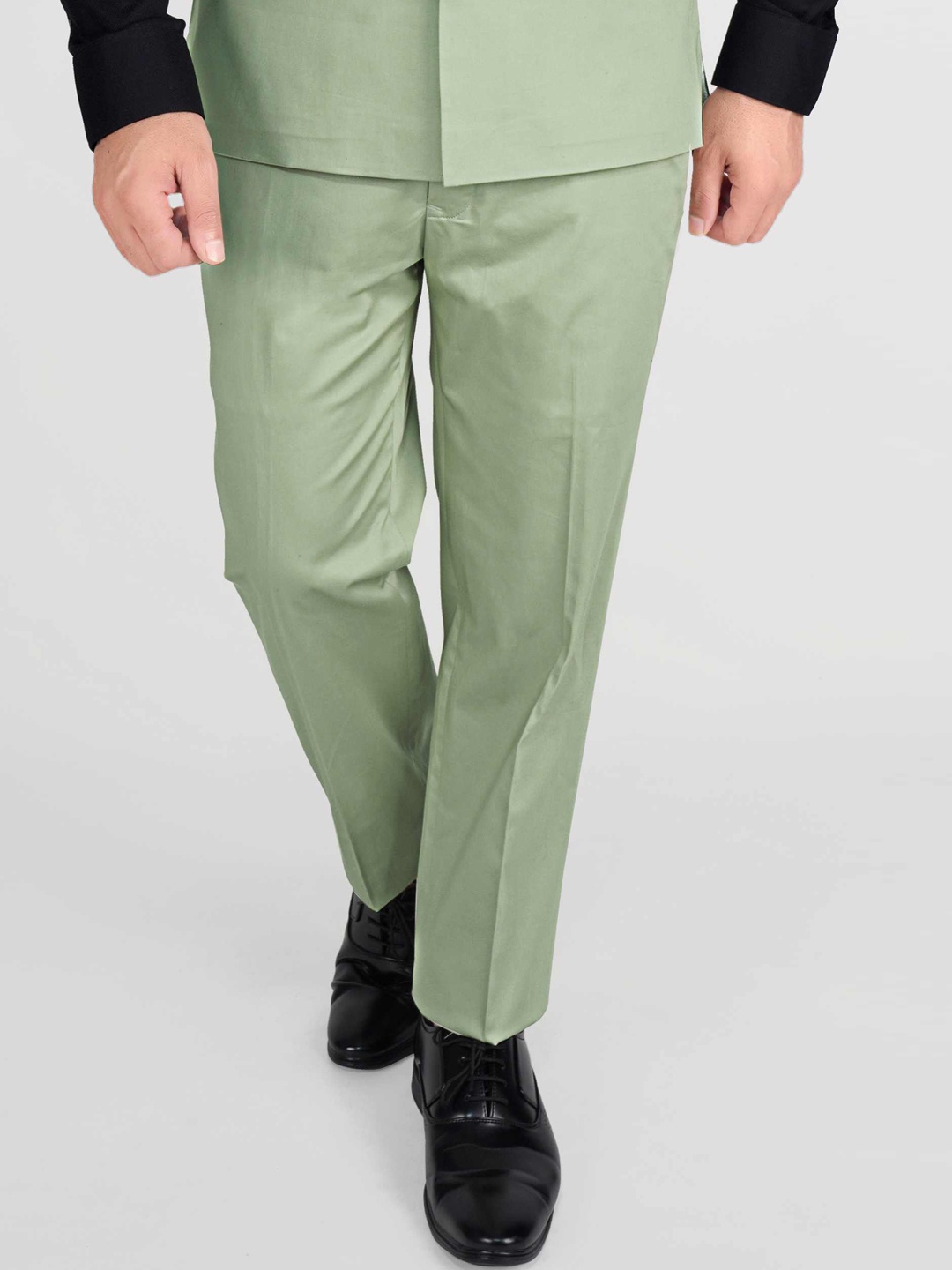 

FRENCH CROWN Men Cotton Relaxed Wrinkle Free Chambray Pleated Formal Trousers, Green