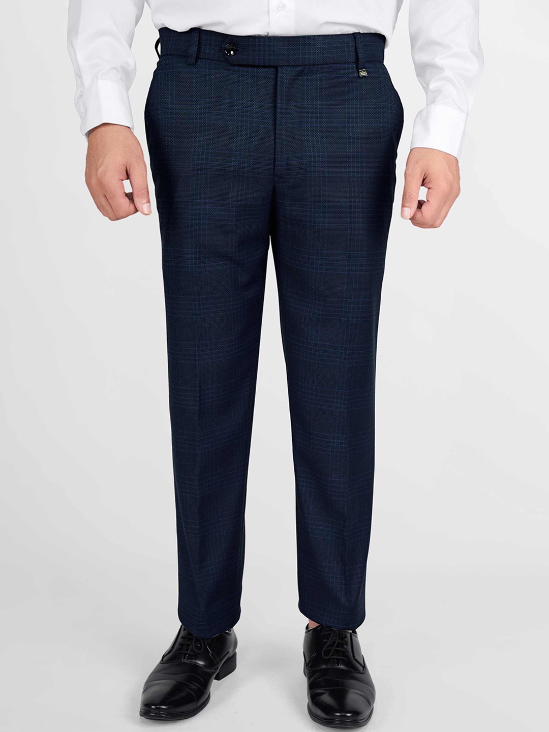 FRENCH CROWN Men Checked Relaxed Wool Wrinkle Free Chambray Trousers, Blue