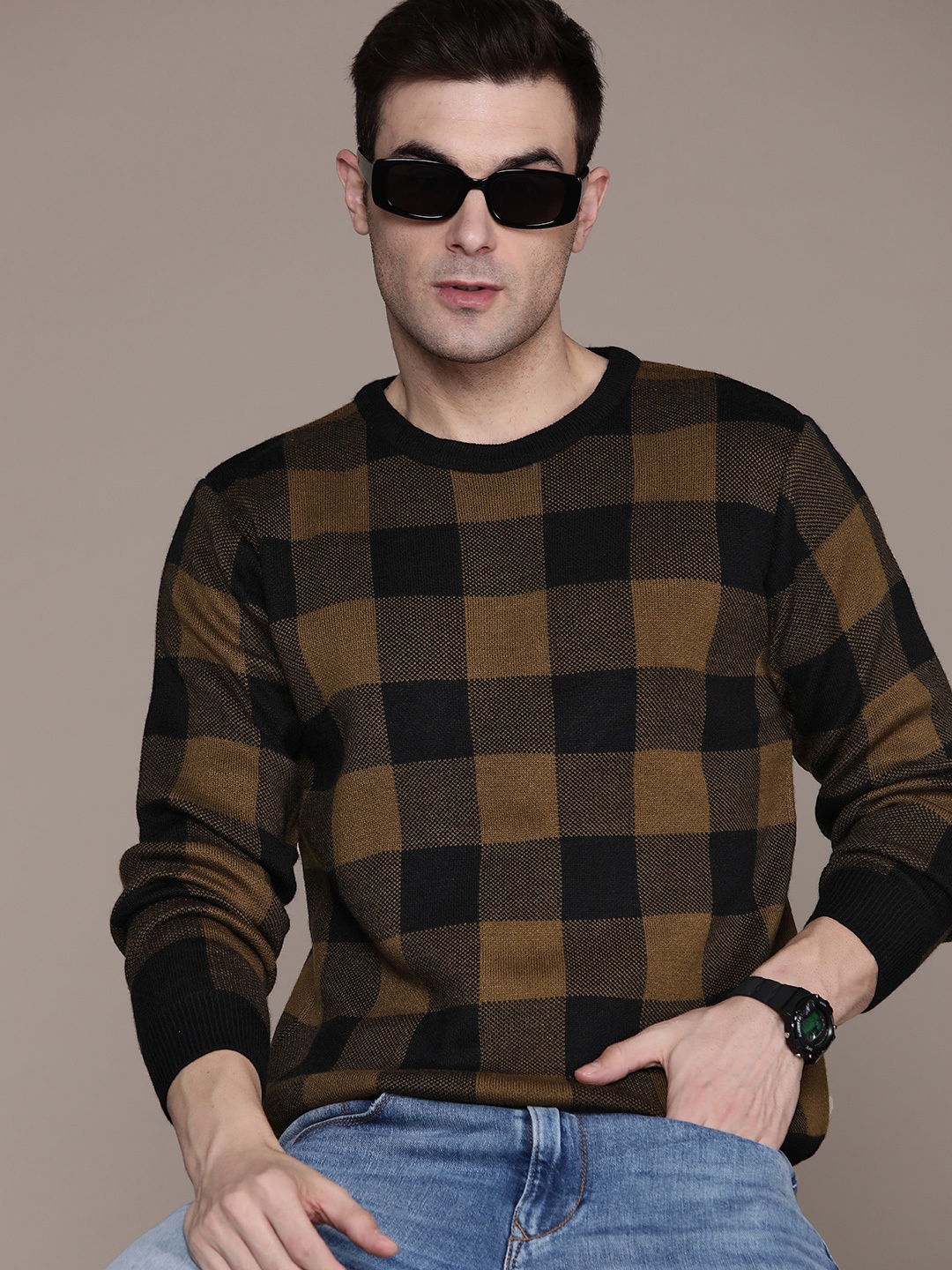 

Roadster Men Checked Pullover, Brown