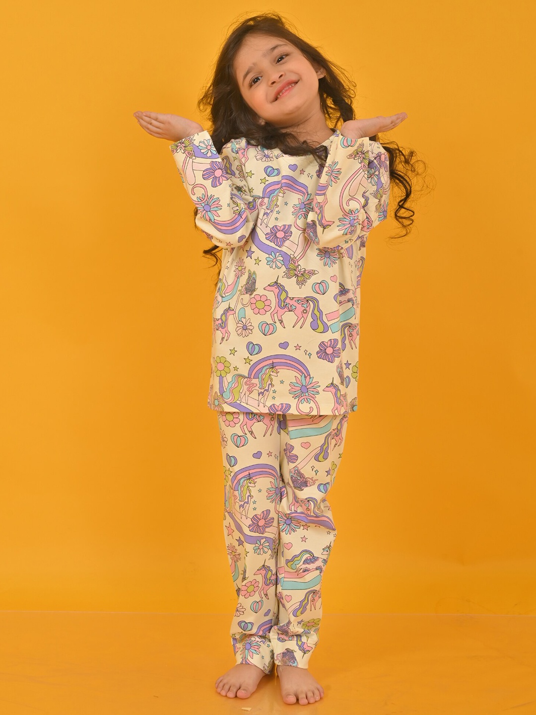 

Anthrilo Girls Graphic Printed Night Suit, Yellow