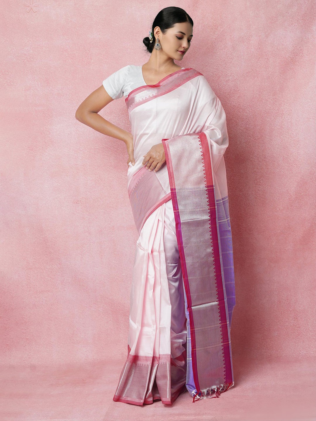 

Unnati Silks Zari Detailed Pure Silk Handloom Mangalagiri Saree, Pink