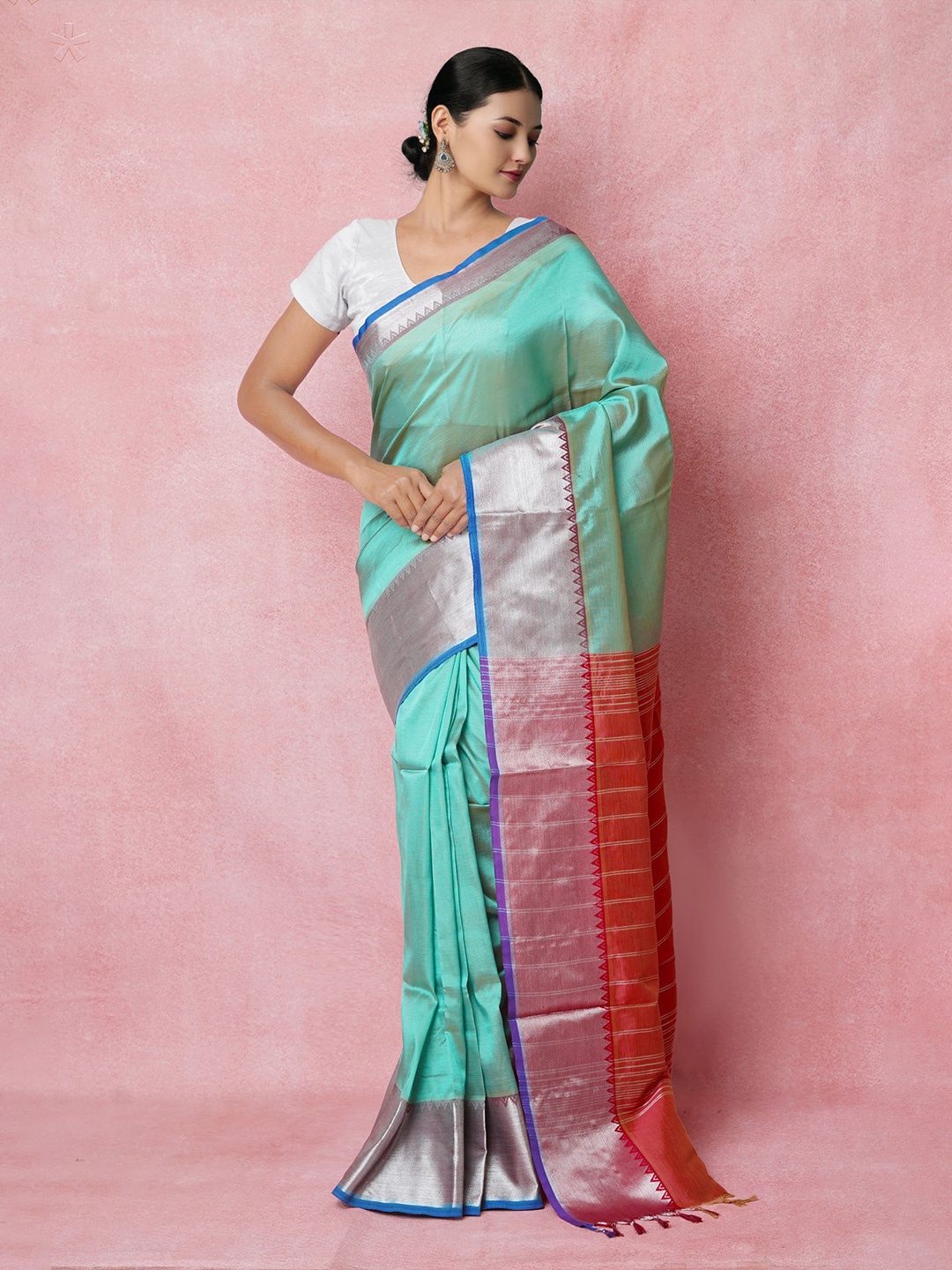 

Unnati Silks Zari Detailed Pure Silk Handloom Mangalagiri Saree, Green
