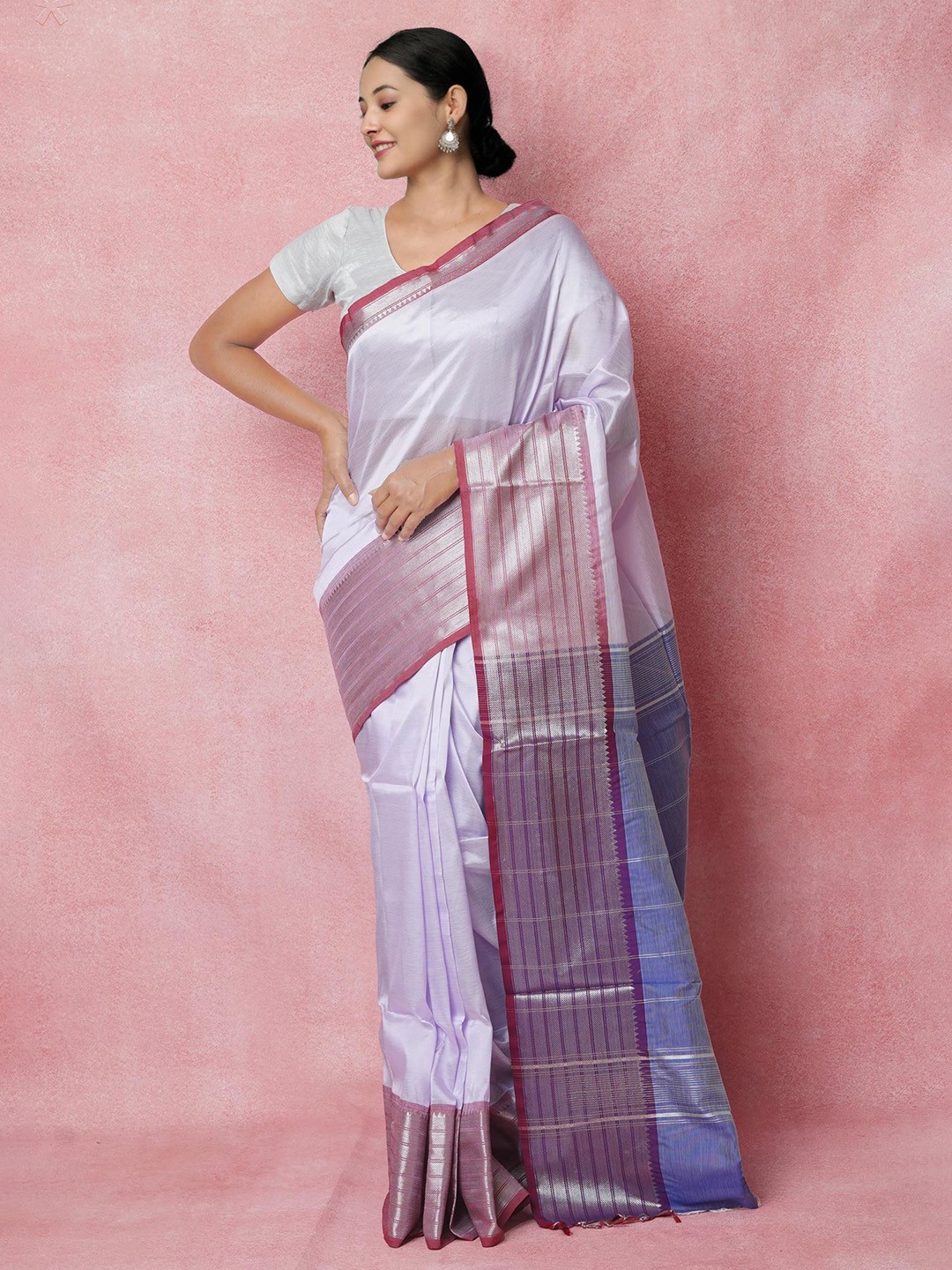 

Unnati Silks Pure Silk Handloom Mangalagiri Saree, Purple