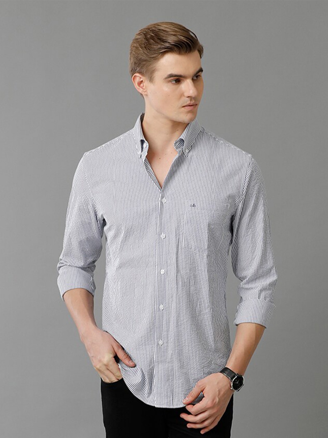 

Aldeno Vertical Stripes Button-Down Collar Slim Fit Cotton Formal Shirt, White