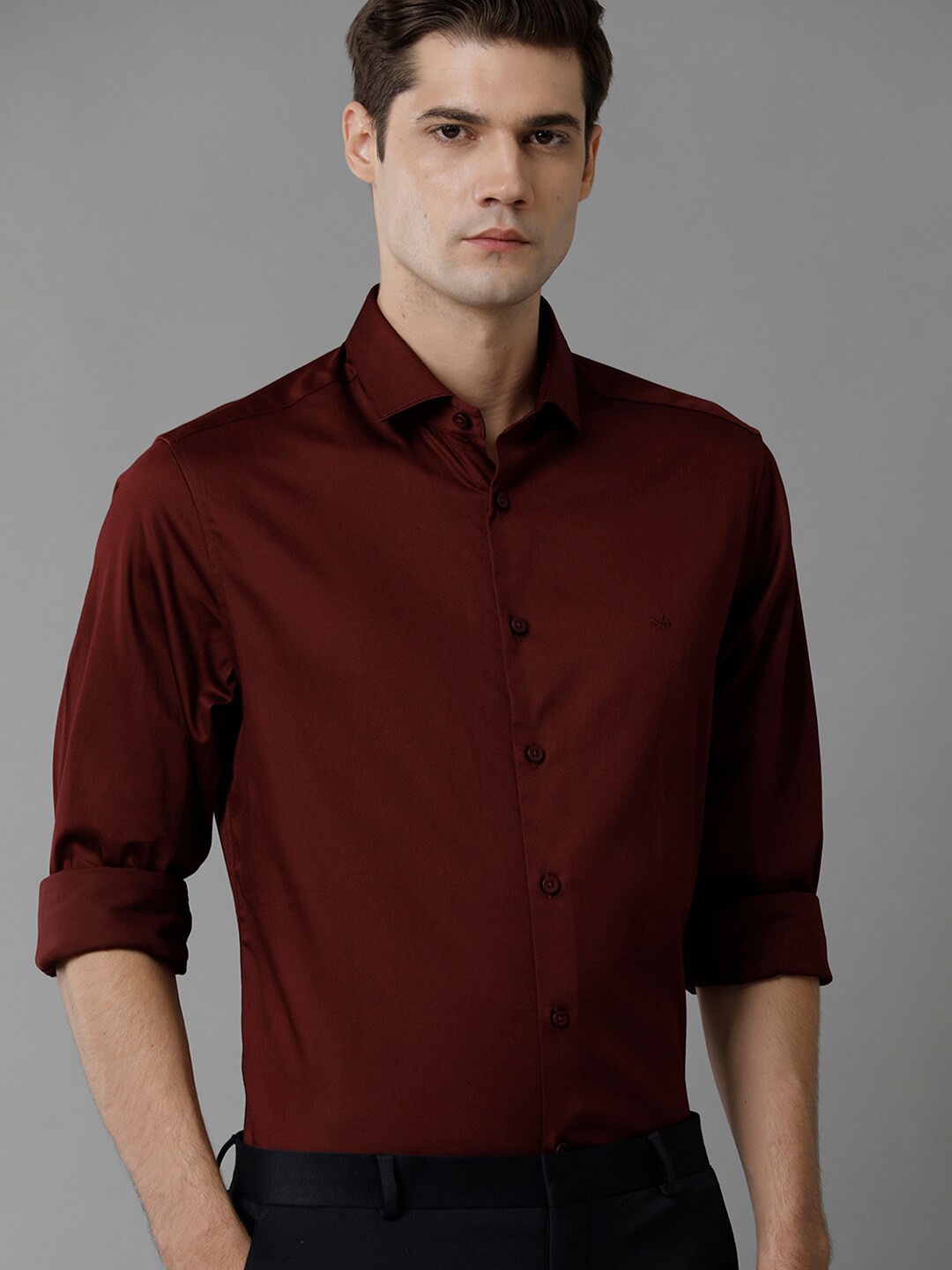 

Aldeno Comfort Spread Collar Long Sleeves Cotton Satin Formal Shirt, Red