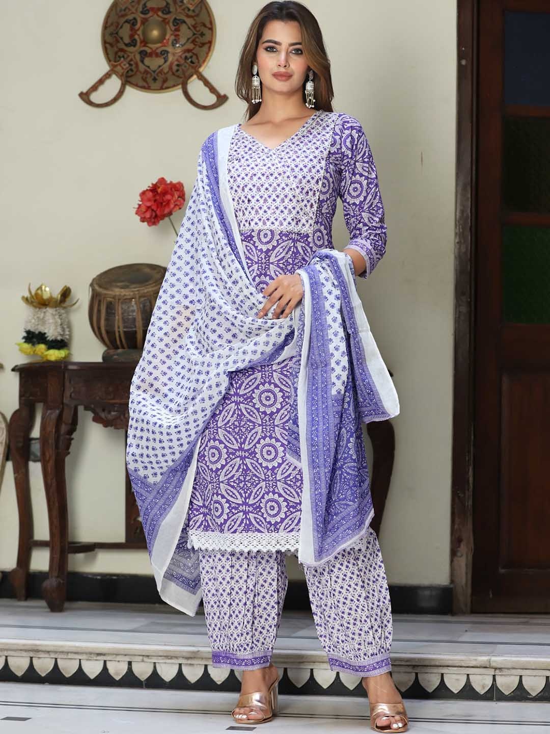 

SINGNI Ethnic Motifs Printed Gotta Patti Straight Pure Cotton Kurta & Salwar With Dupatta, Purple