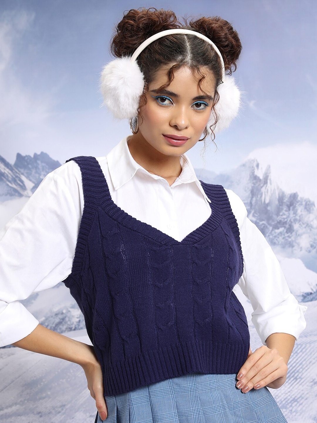 

Tokyo Talkies Navy Blue Cable Knit Self Design Acrylic Crop Pullover Sweater