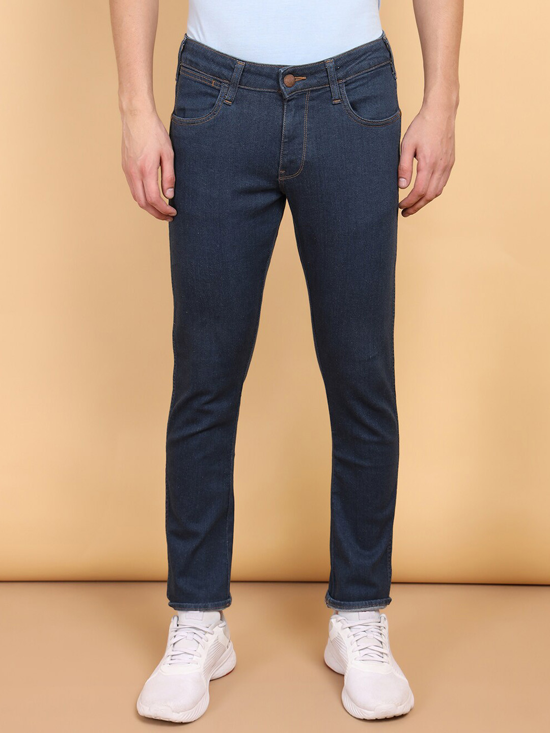 

Wrangler Men Vegas Skinny Fit Low-Rise Clean Look Stretchable Jeans, Blue