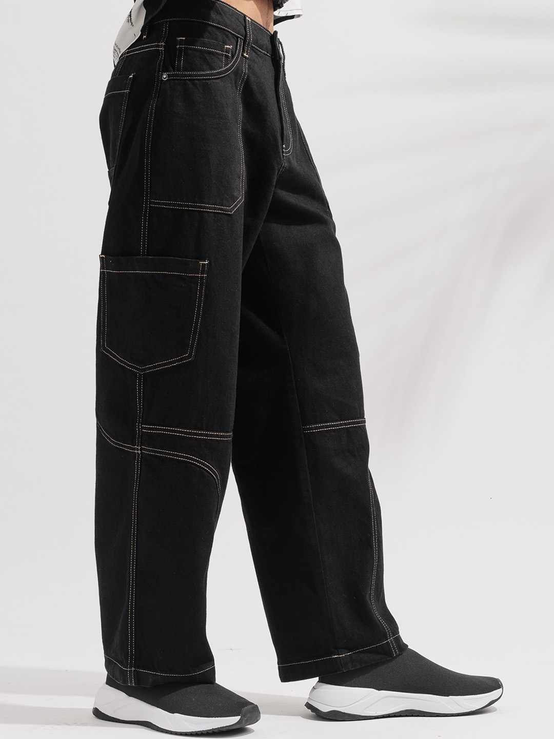 

FREAKINS Men Straight Fit High-Rise Pure Cotton Cargo Jeans, Black