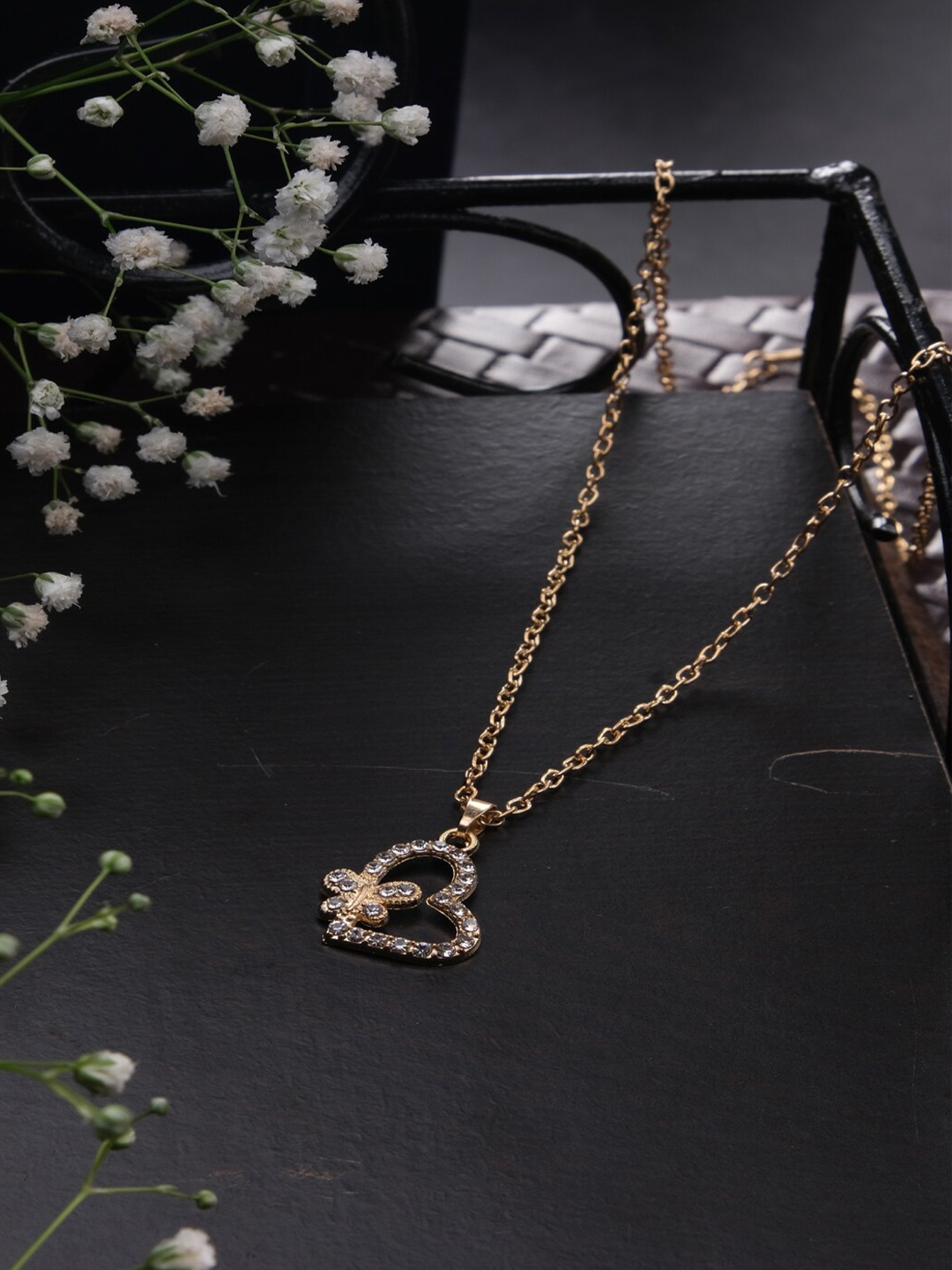 

Jewelz Gold-Plated Stone-Studded Heart Shaped Pendent With Chain