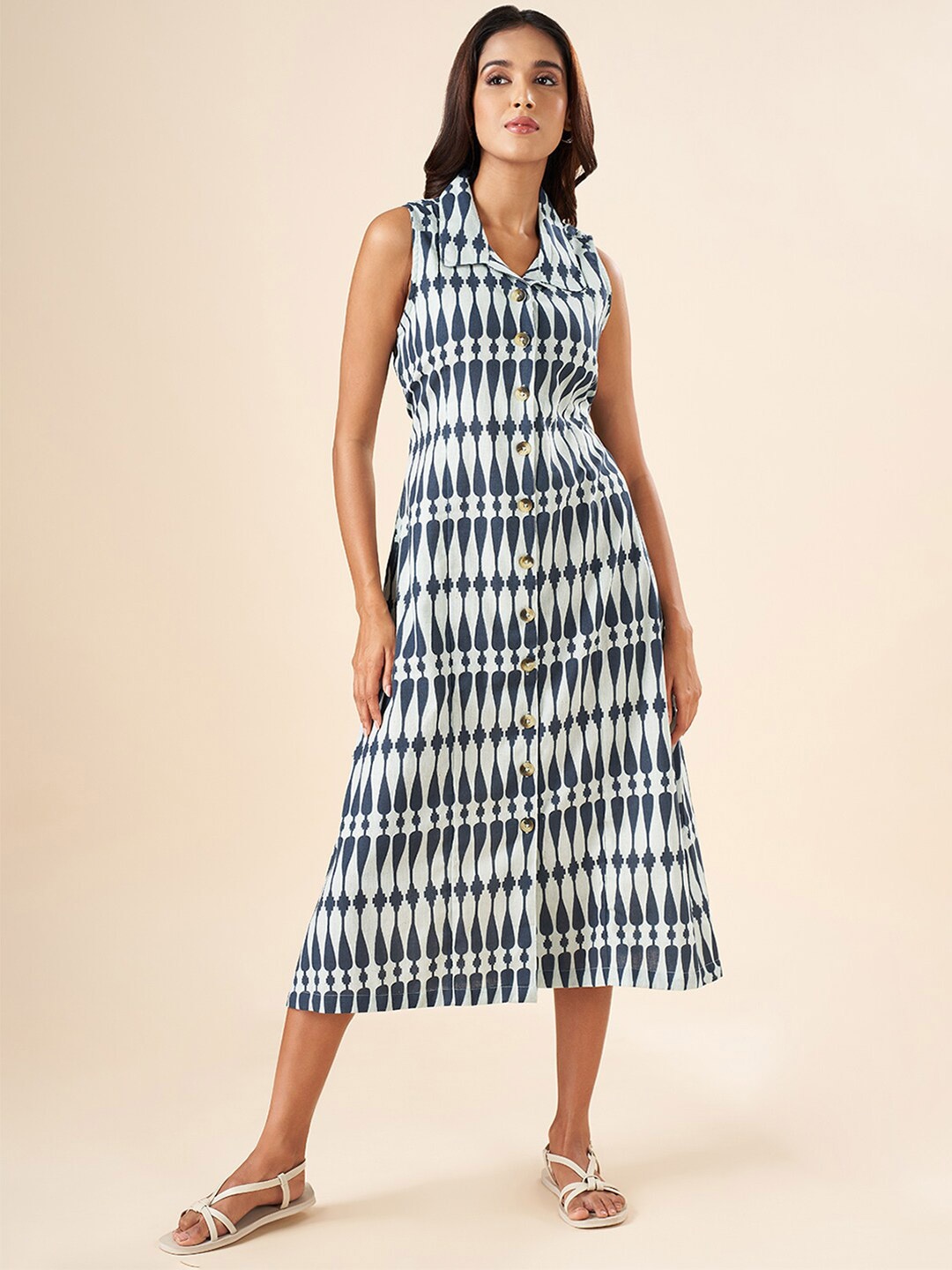 

AKKRITI BY PANTALOONS Geometric Printed Cotton A-Line Midi Dress, Blue