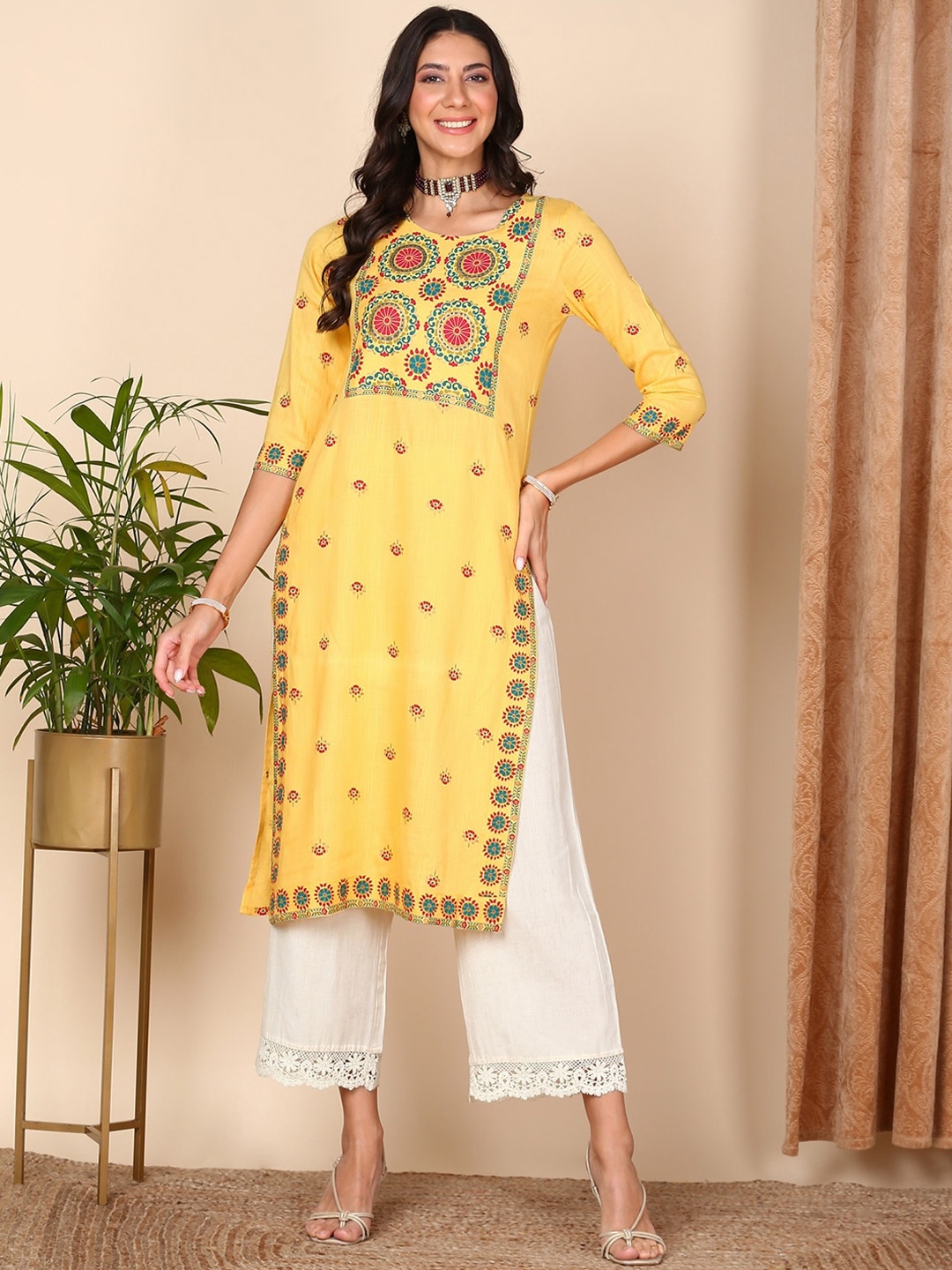 

HERE&NOW Ethnic Motifs Printed Straight Kurta, Yellow