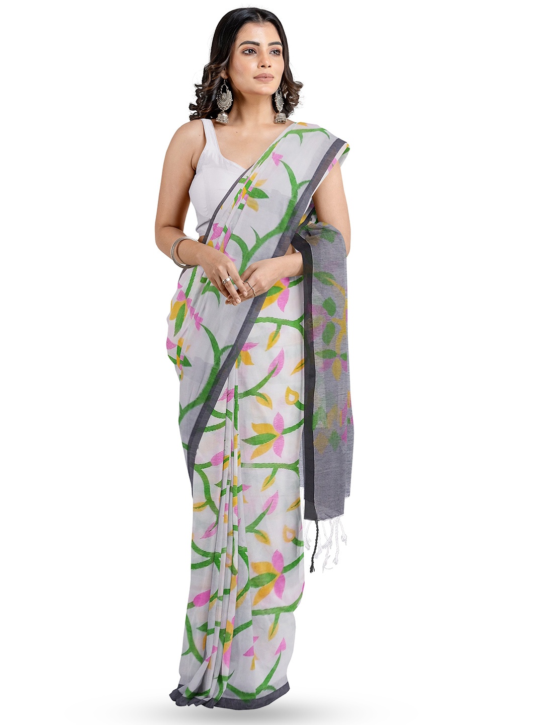 

WoodenTant Floral Printed Pure Cotton Saree, White