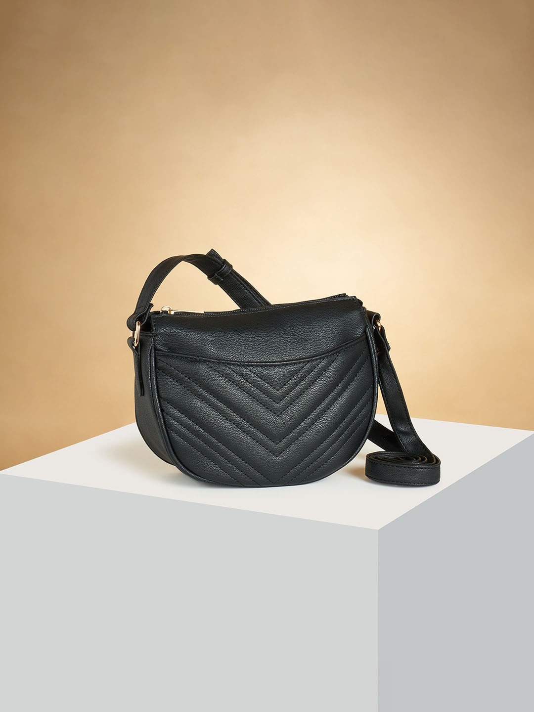 

Forever Glam by Pantaloons Textured Structured Sling Bag, Black