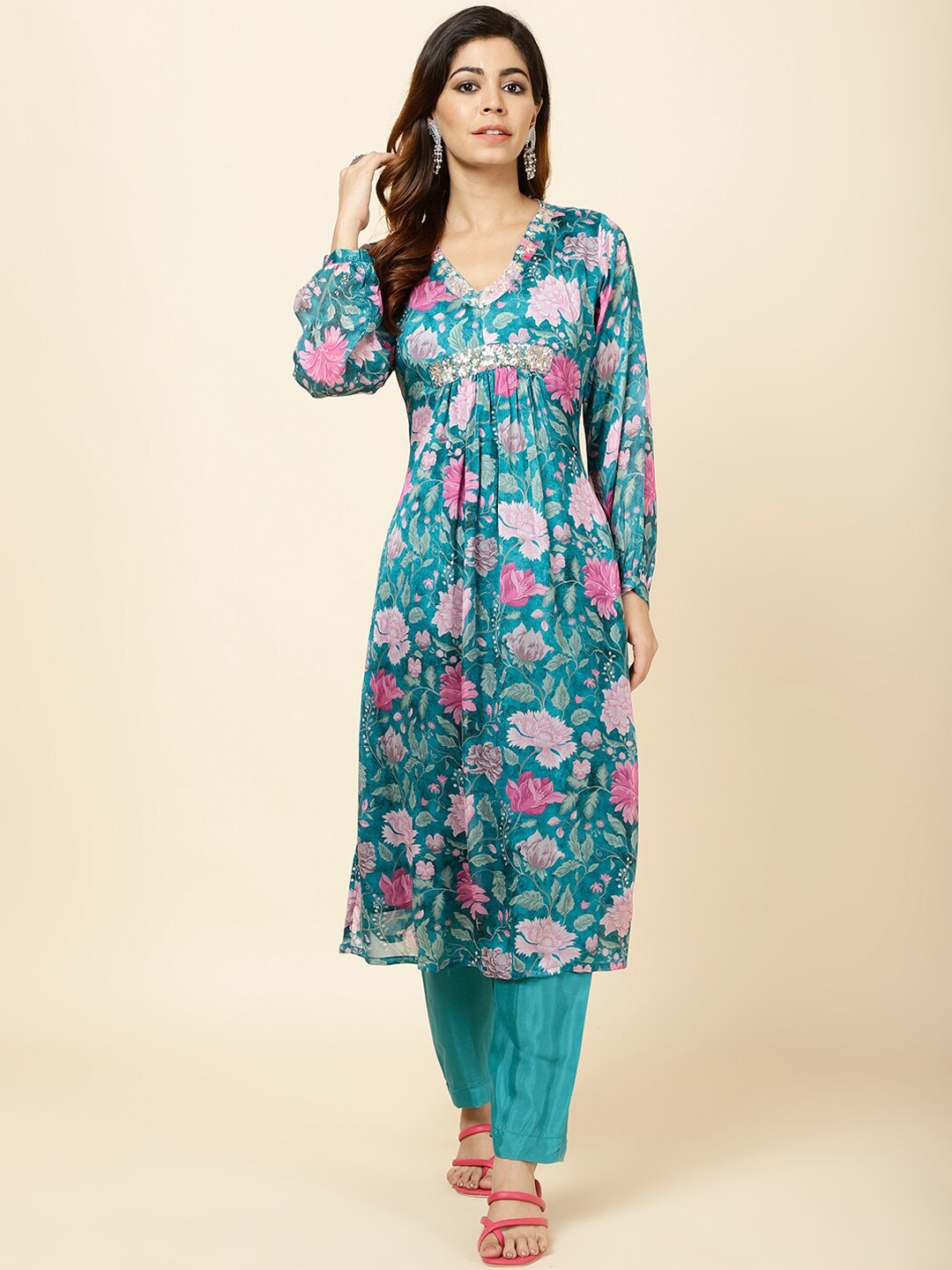 

Meena Bazaar Floral Printed V-Neck Pleated A-Line Kurta With Trousers, Sea green