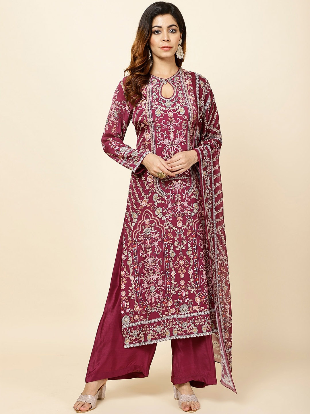 

Meena Bazaar Floral Printed Keyhole Neck Kurta With Palazzos & Dupatta, Burgundy