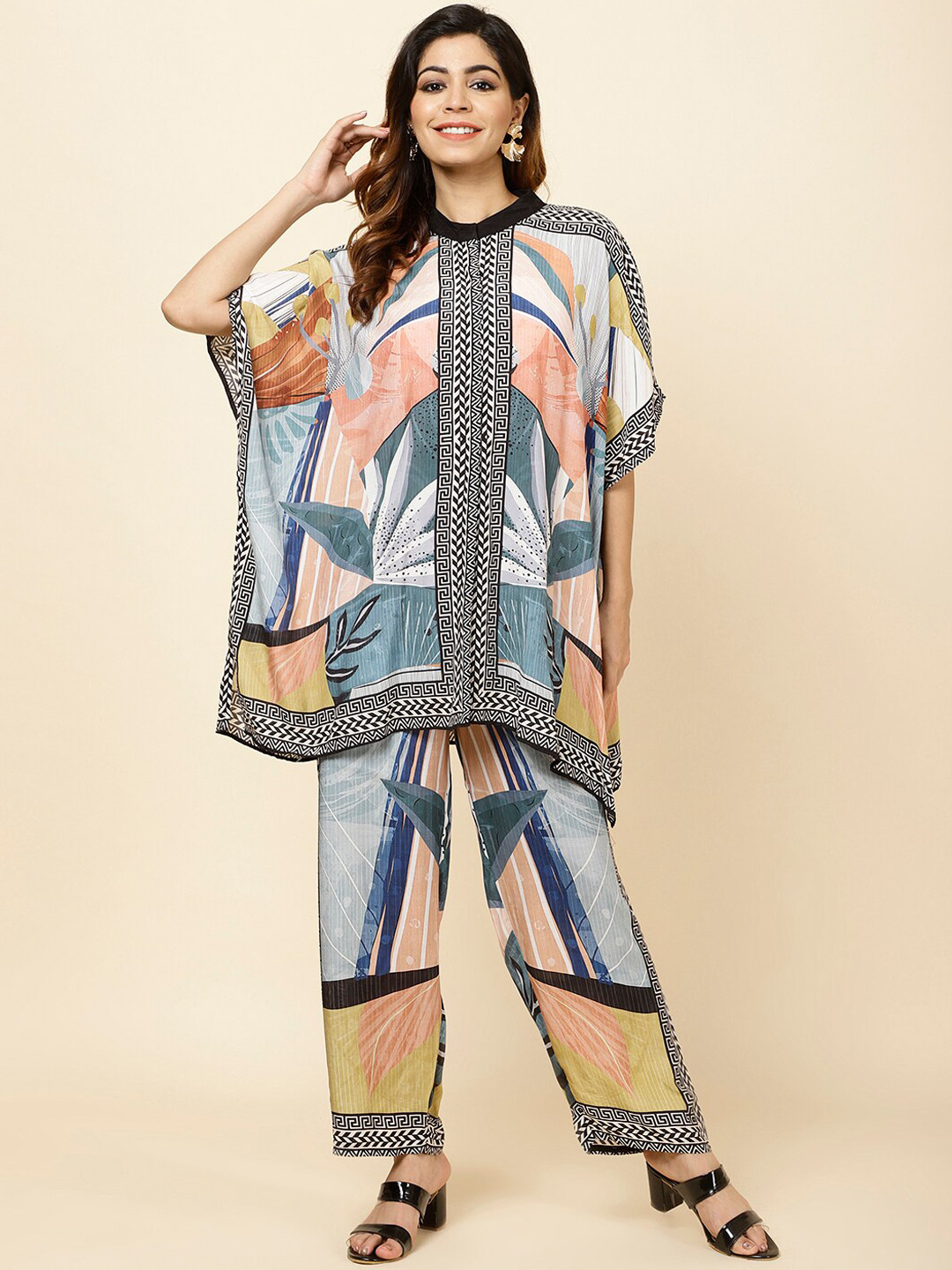 

Meena Bazaar Floral Printed Art Silk Kurti With Trousers, Black
