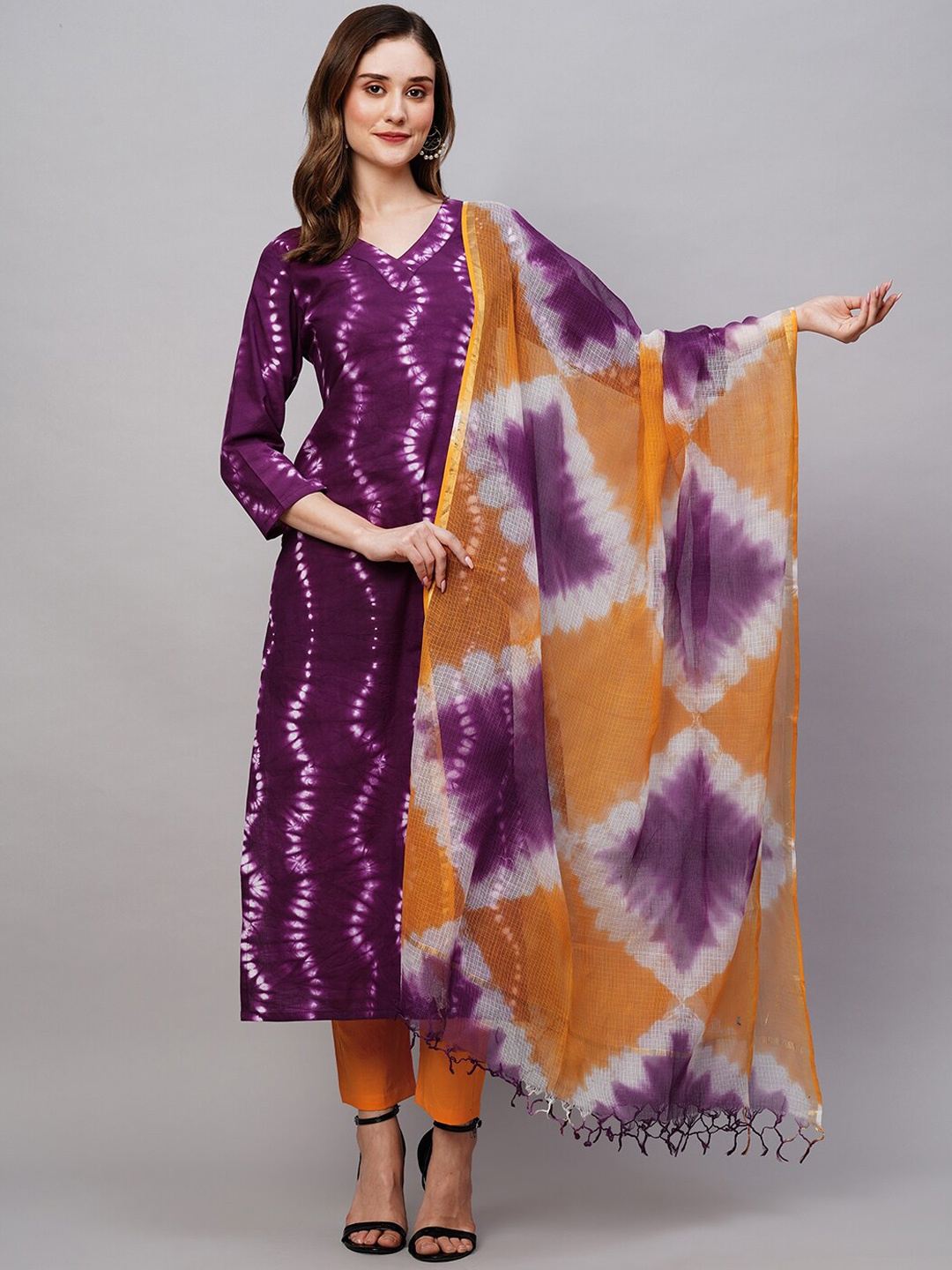 

KALINI Pink Tie & Dyed Straight Kurta With Trousers & Dupatta