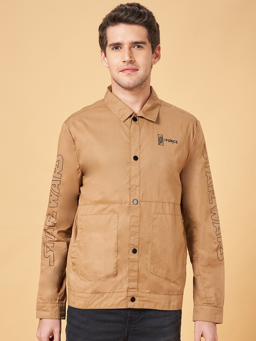 

SF JEANS by Pantaloons Slim Fit Star Wars Printed Cotton Casual Shirt, Tan