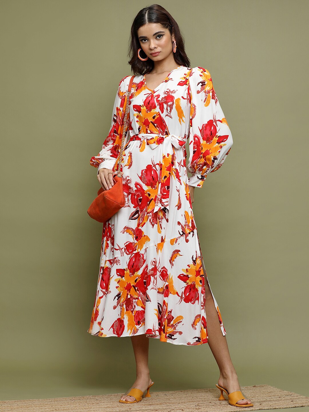 

Vishudh White Floral Printed Cuffed Sleeves Tie-Up A-Line Midi Dress