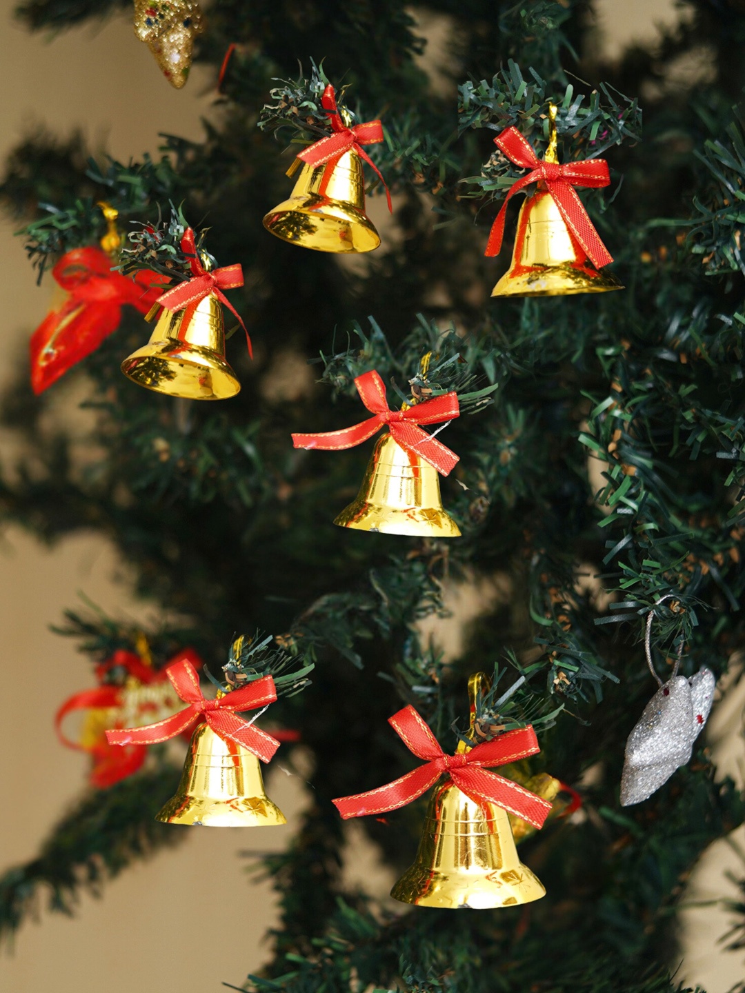 

eCraftIndia 6 Pcs Golden & Red Metal Jingle Bells with Red Ribbon Christmas Decor, Gold