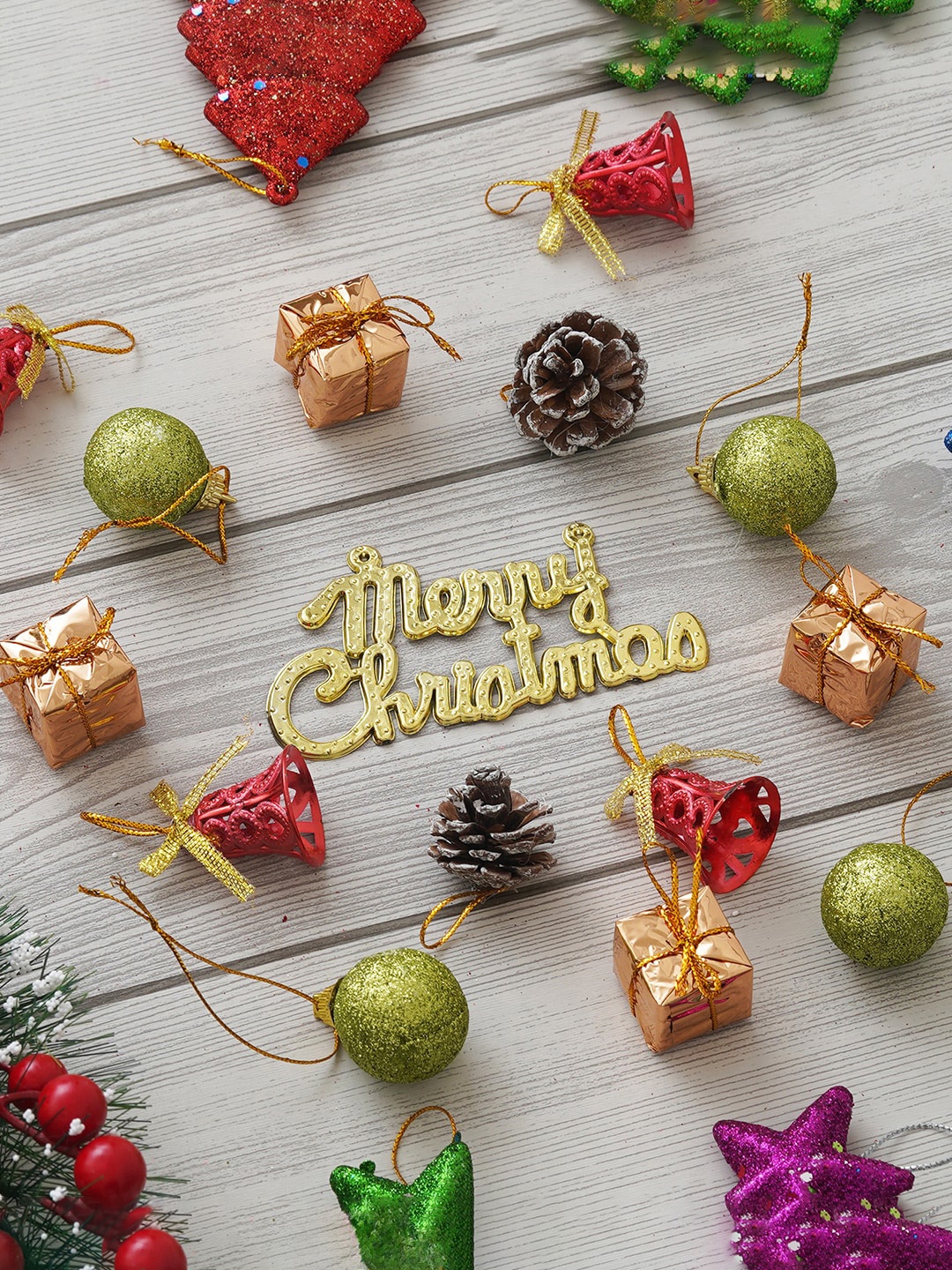 eCraftIndia Green & Red Christmas Tree Hanging Ornaments Merry Christmas