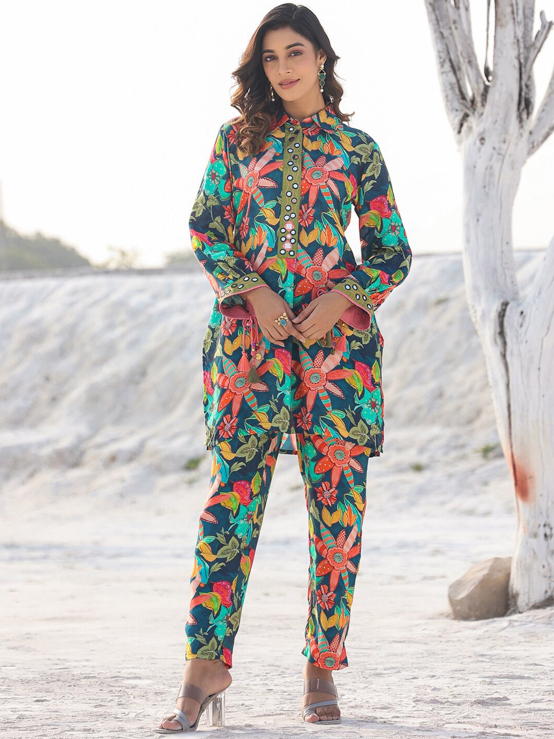 

Yufta Floral Printed Mirror Work Muslin Silk Straight Tunic with Trousers, Teal