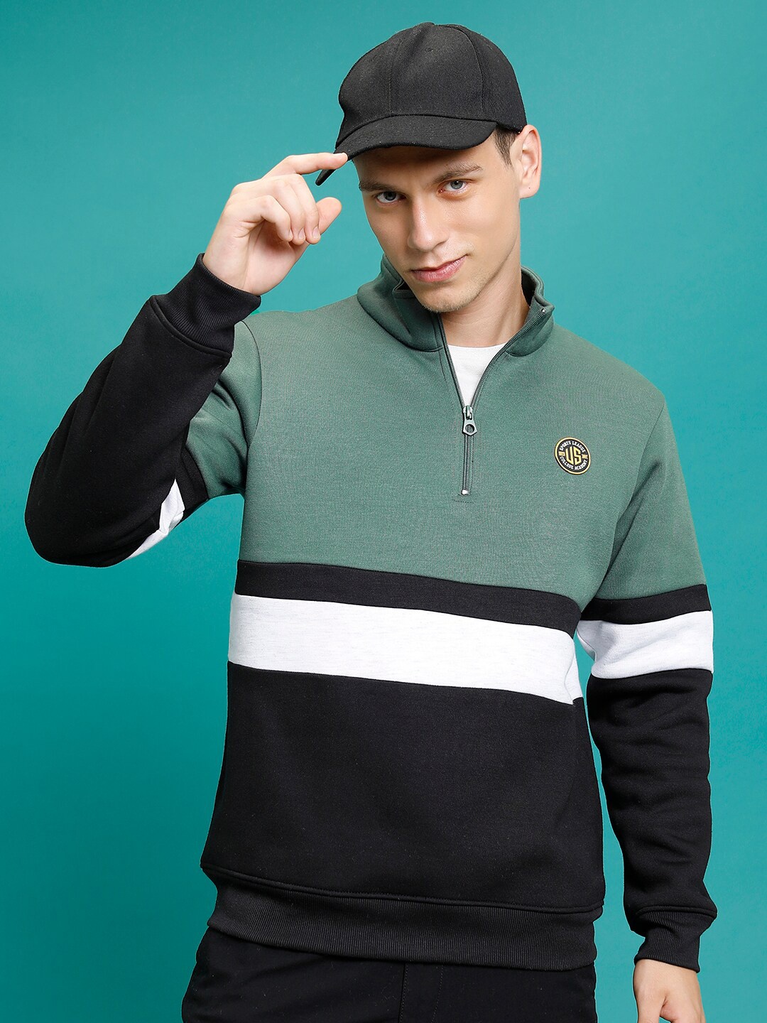 

HIGHLANDER Colourblocked High Neck Sweatshirt, Black