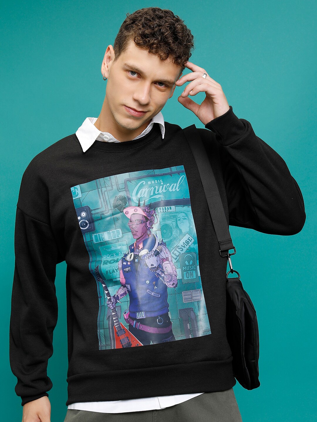 

HIGHLANDER Graphic Printed Oversized Pullover, Black
