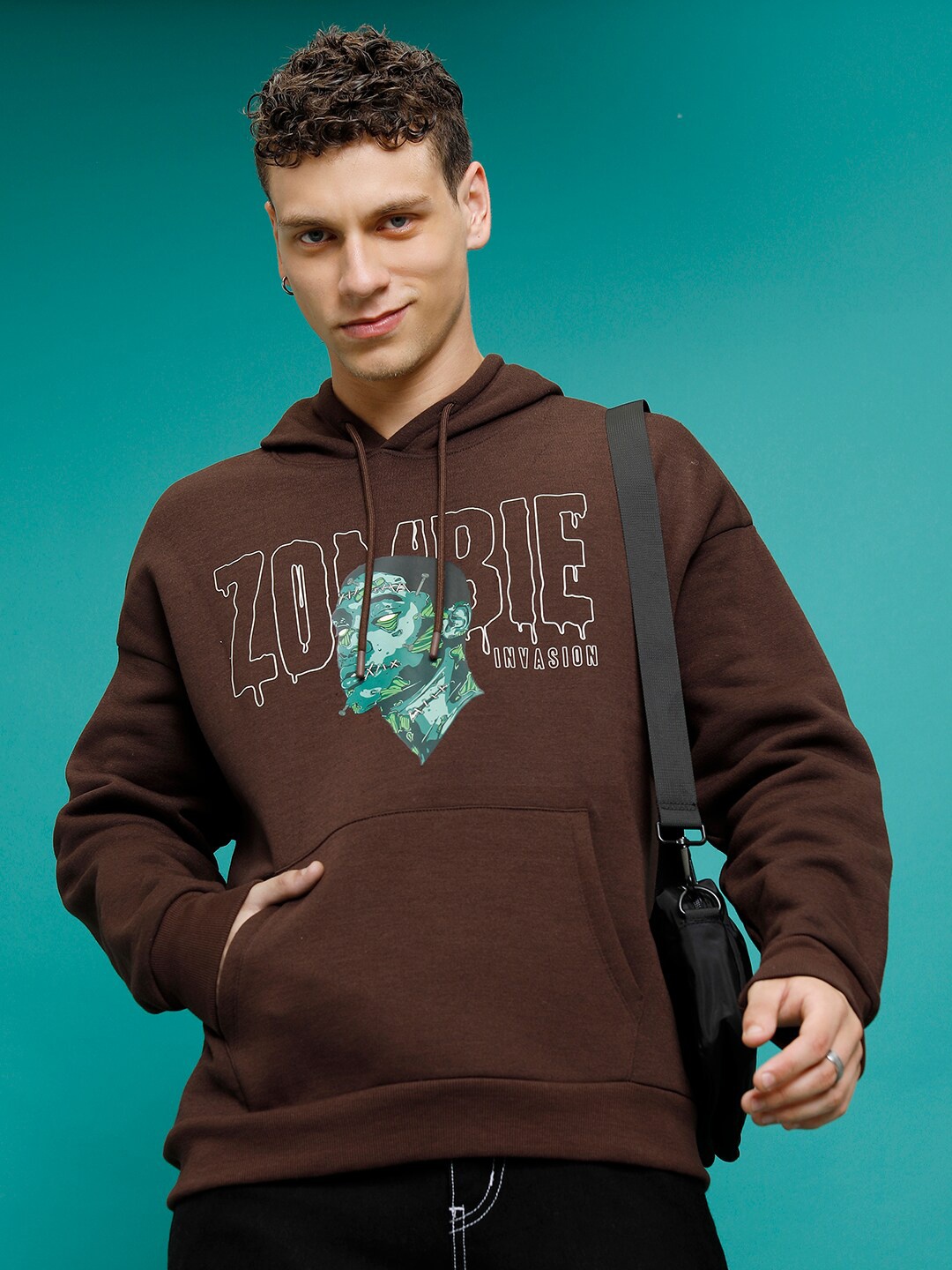 

HIGHLANDER Graphic Printed Oversized Hooded Sweatshirt, Brown