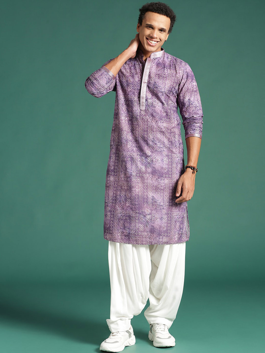 

Sangria Ethnic Motifs Chikankari Embroidered Regular Cotton Kurta, Purple