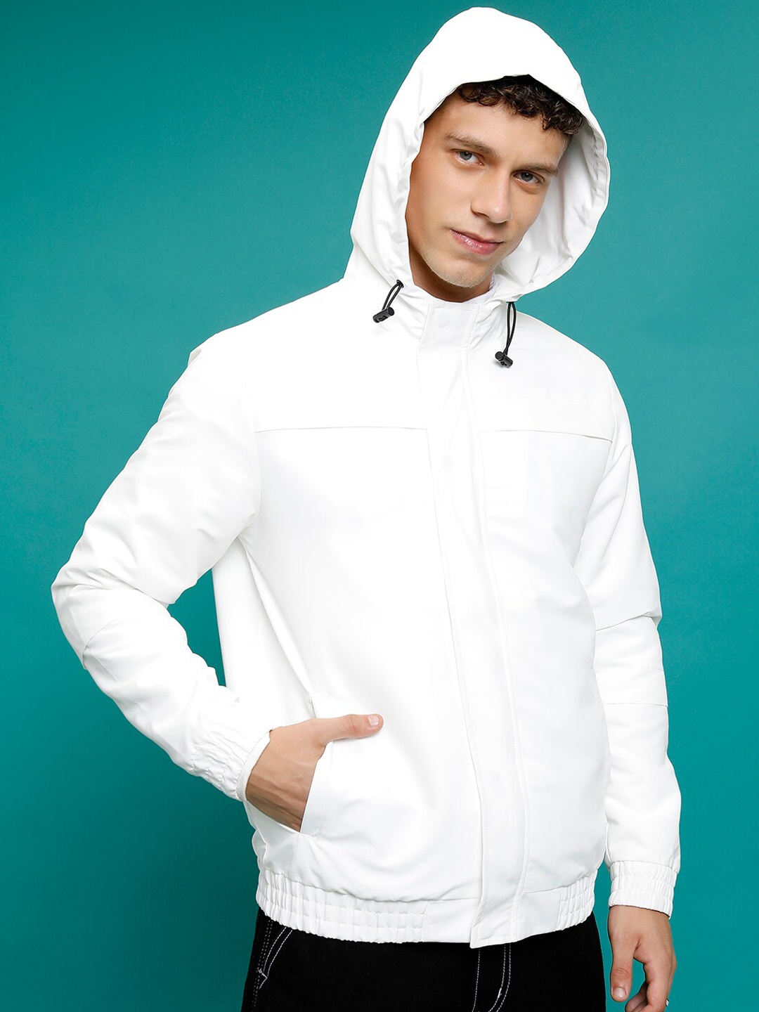 HIGHLANDER Hooded Bomber Jacket, White