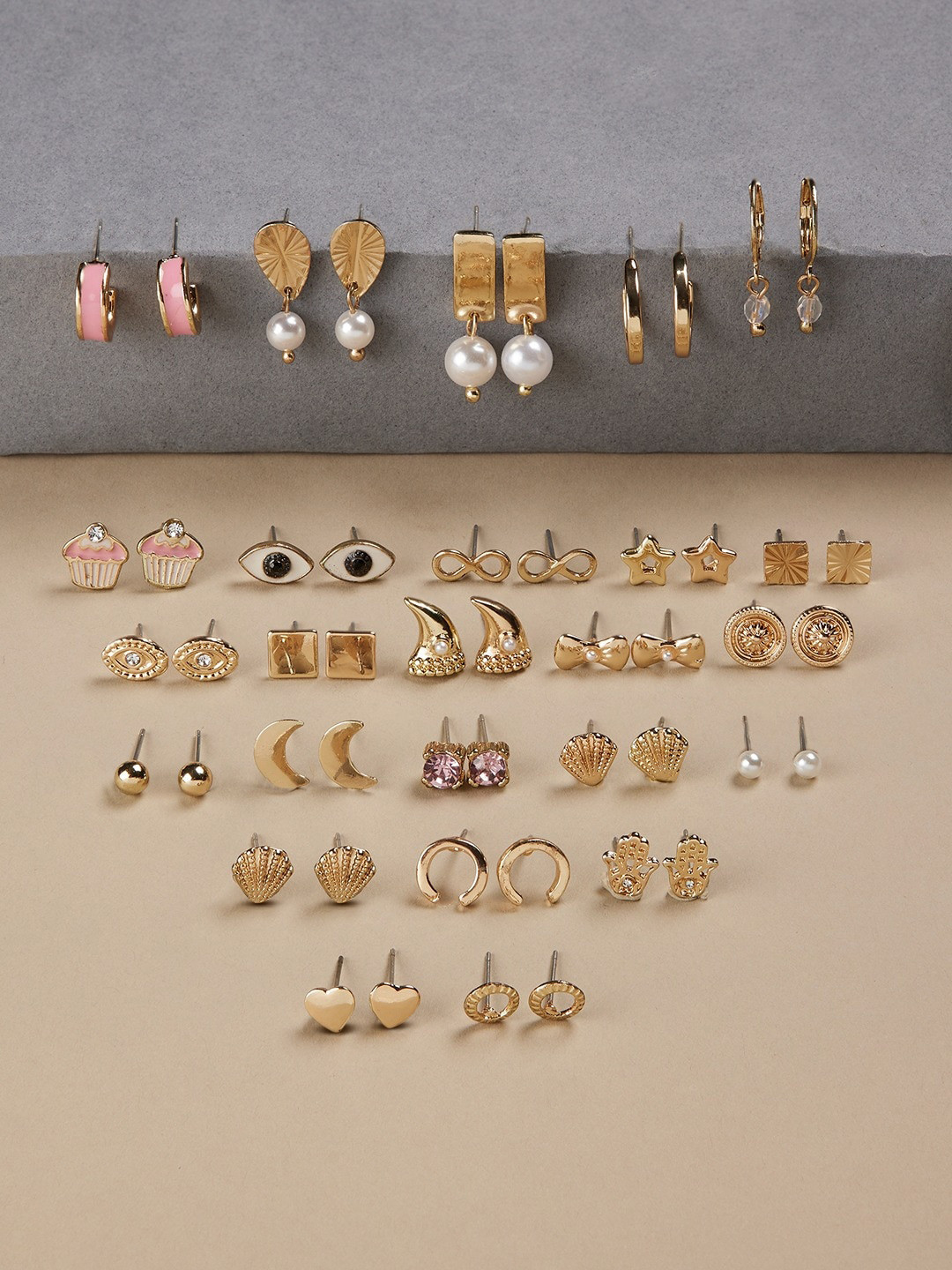 

AMI Set Of 25 Gold-Plated Contemporary Studs Earrings