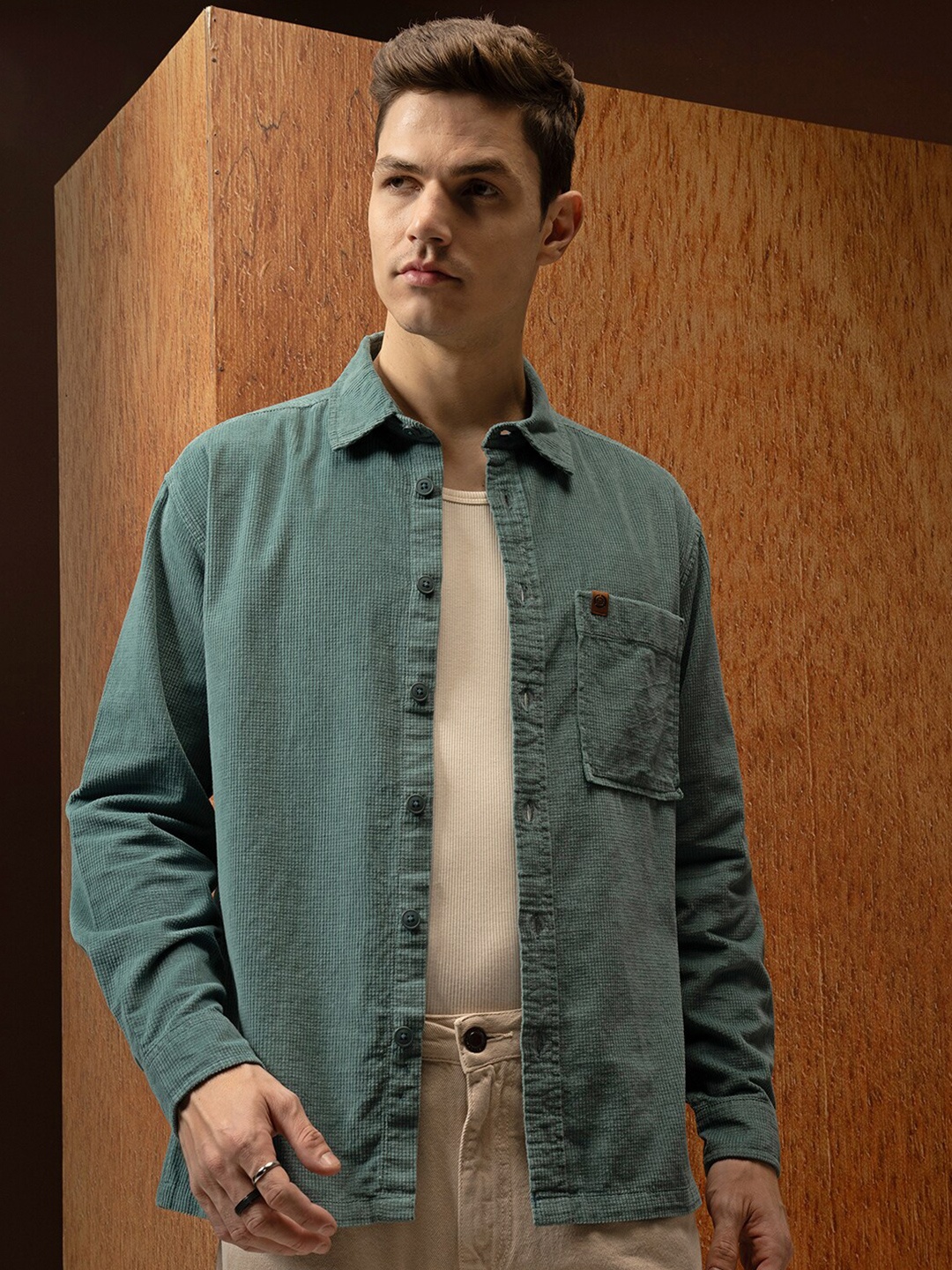 

LOCOMOTIVE Self Design Textured Premium Corduroy Cotton Shirt, Green