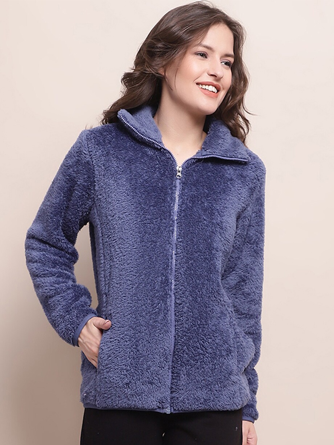 

Kanvin Blue Mock Collar Long Sleeves Fur Front-Open Sweatshirt