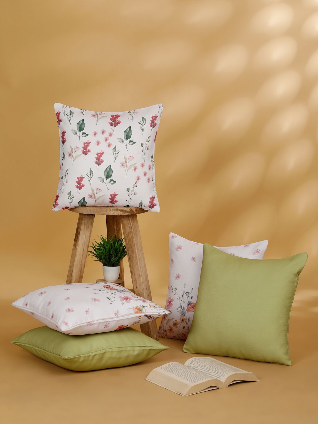

ROSARA HOME MARK Lime Green & White 5 Pieces Floral Printed Square Cushion Covers