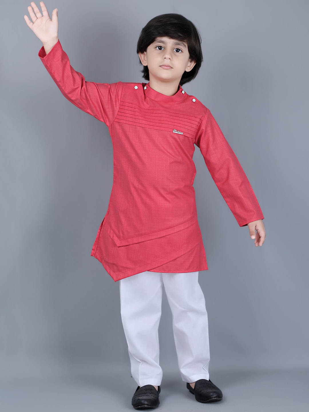 

KIDS FARM Boys Band Collar Kurta With Trousers, Red