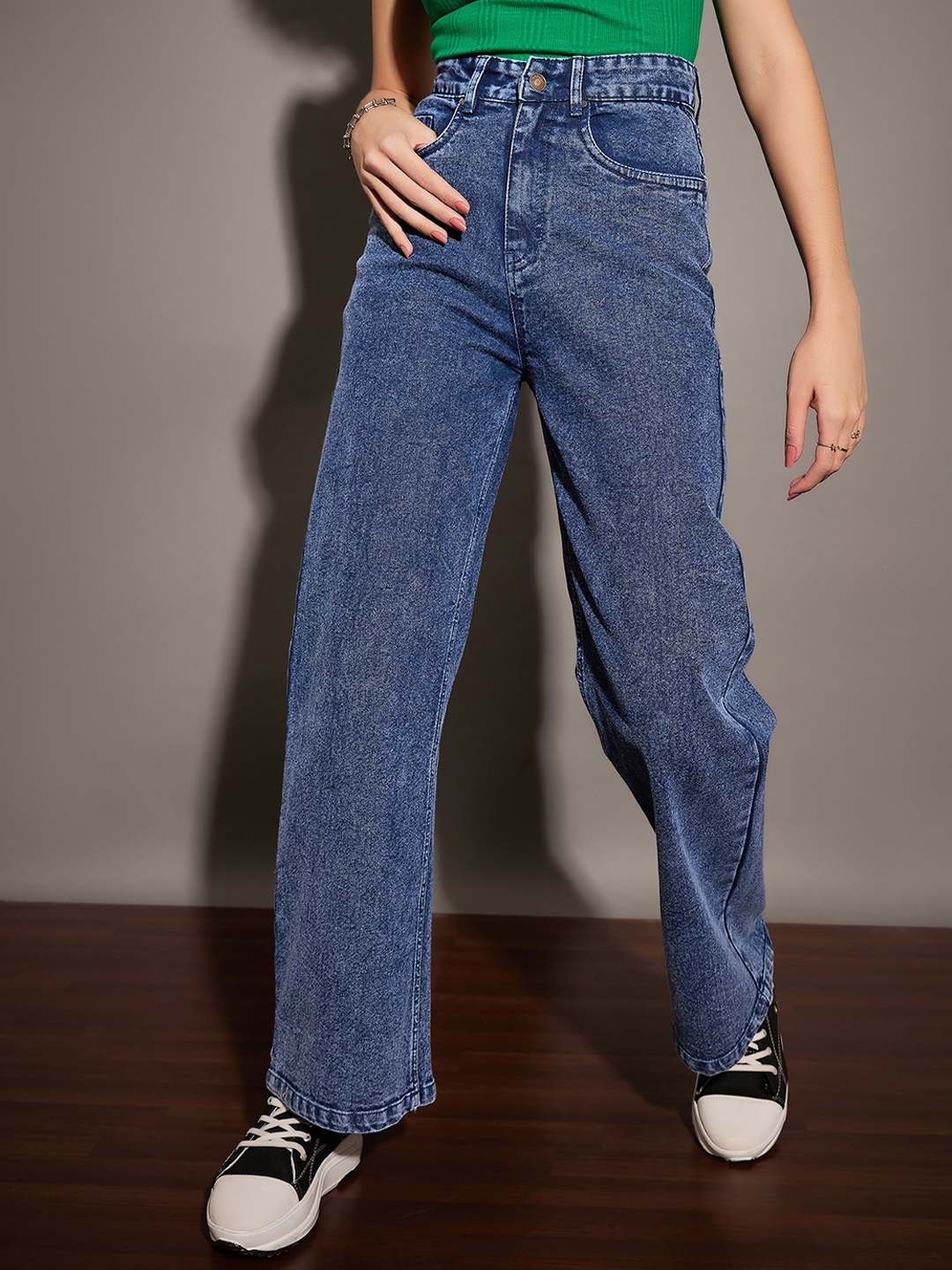 

SASSAFRAS Women High-Rise Clean Look Stretchable Jeans, Blue