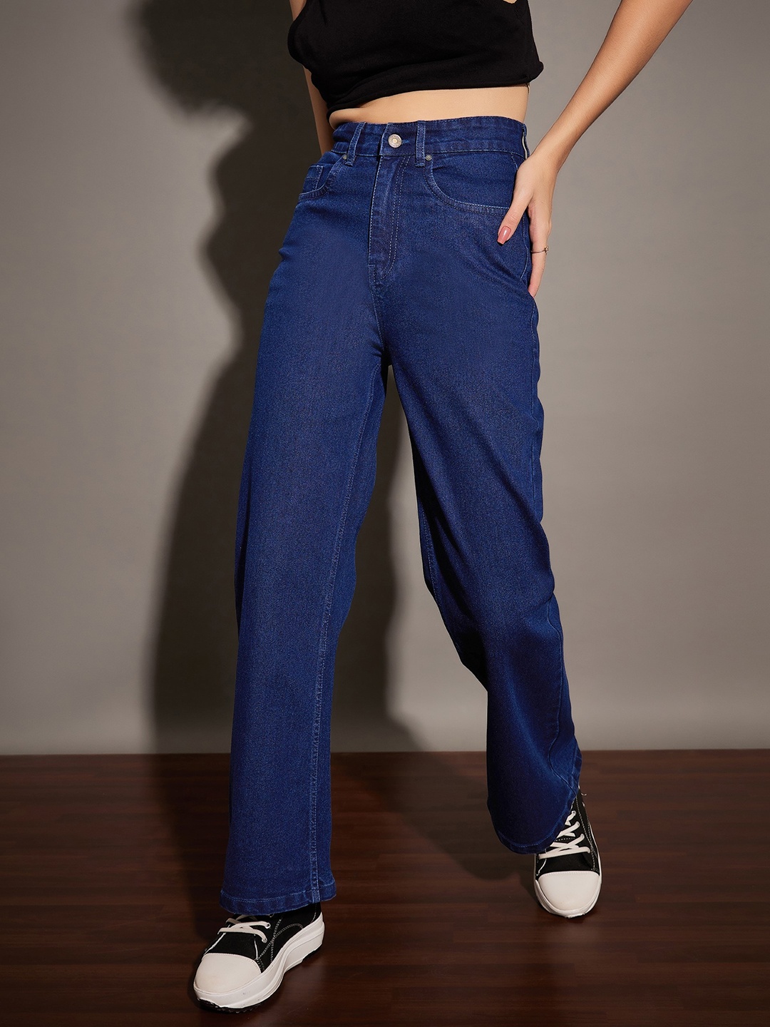 

SASSAFRAS Women High-Rise Clean Look Stretchable Jeans, Blue
