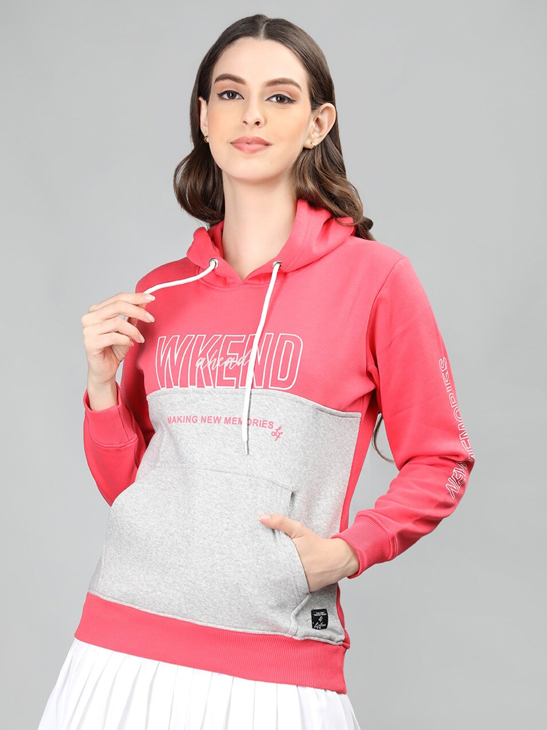 

NEVA Colourblocked Hooded Neck Long Sleeve Cotton Pullover Sweatshirt, Pink