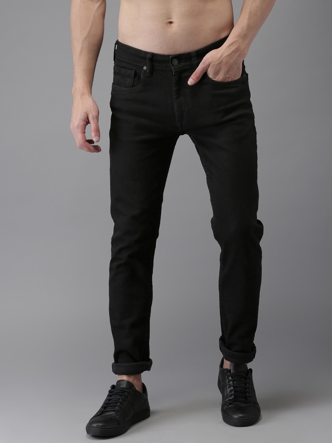 

HERE&NOW Men Black Slim Fit Mid-Rise Clean Look Stretchable Jeans