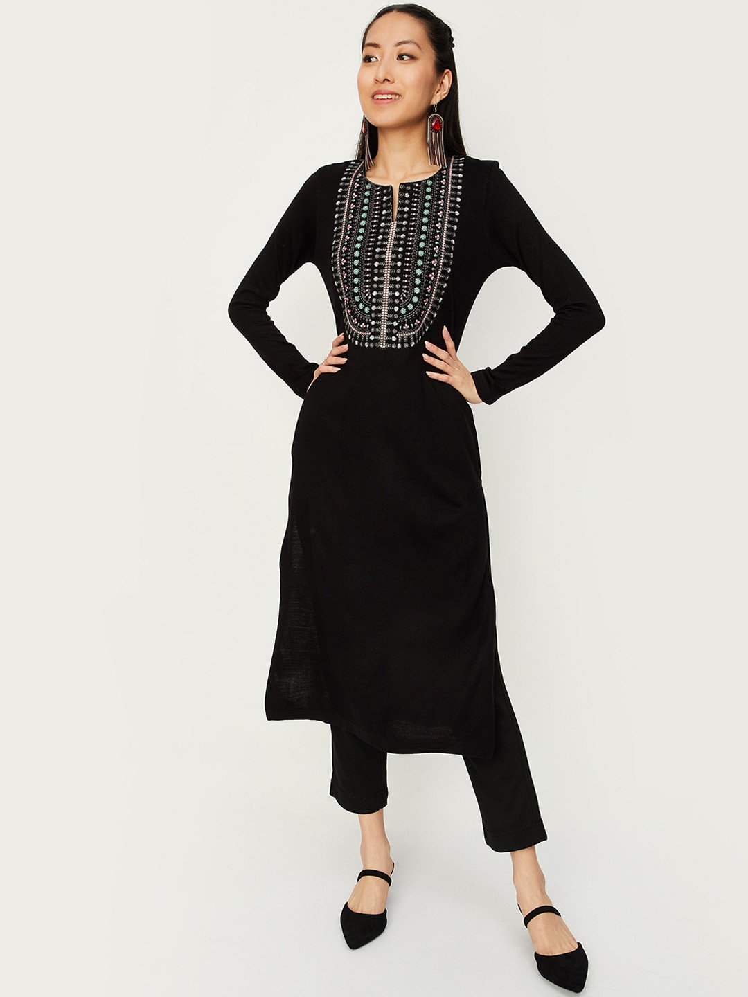 

max Yoke Design Beads and Stones A-Line Acrylic Kurta, Black