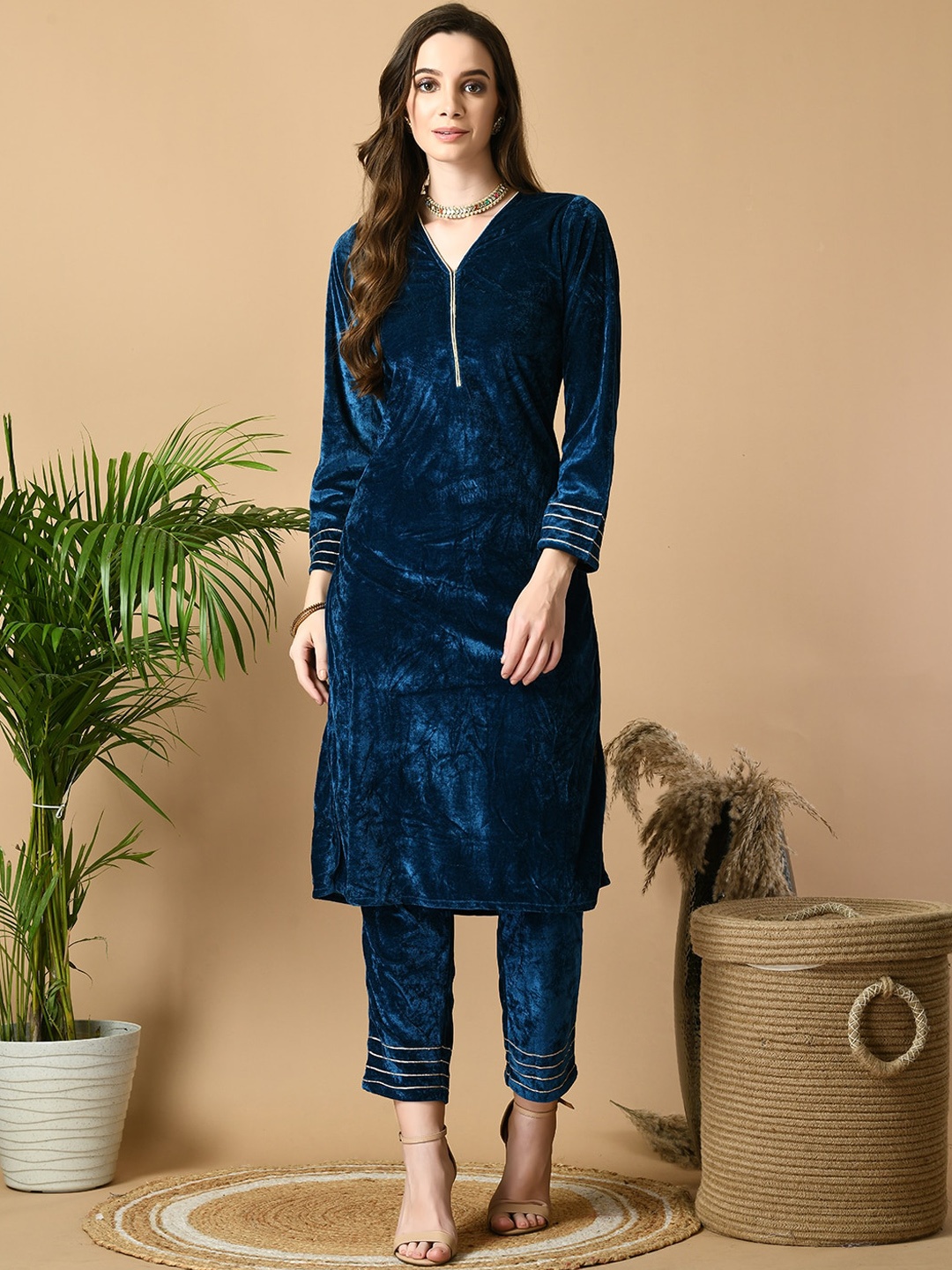 

Sangria Teal V-Neck Straight Velvet Kurta with Trouser