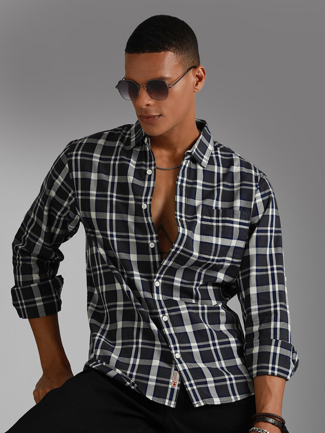 

High Star Classic Tartan Checks Spread Collar Long Sleeves Cotton Casual Shirt, Navy blue