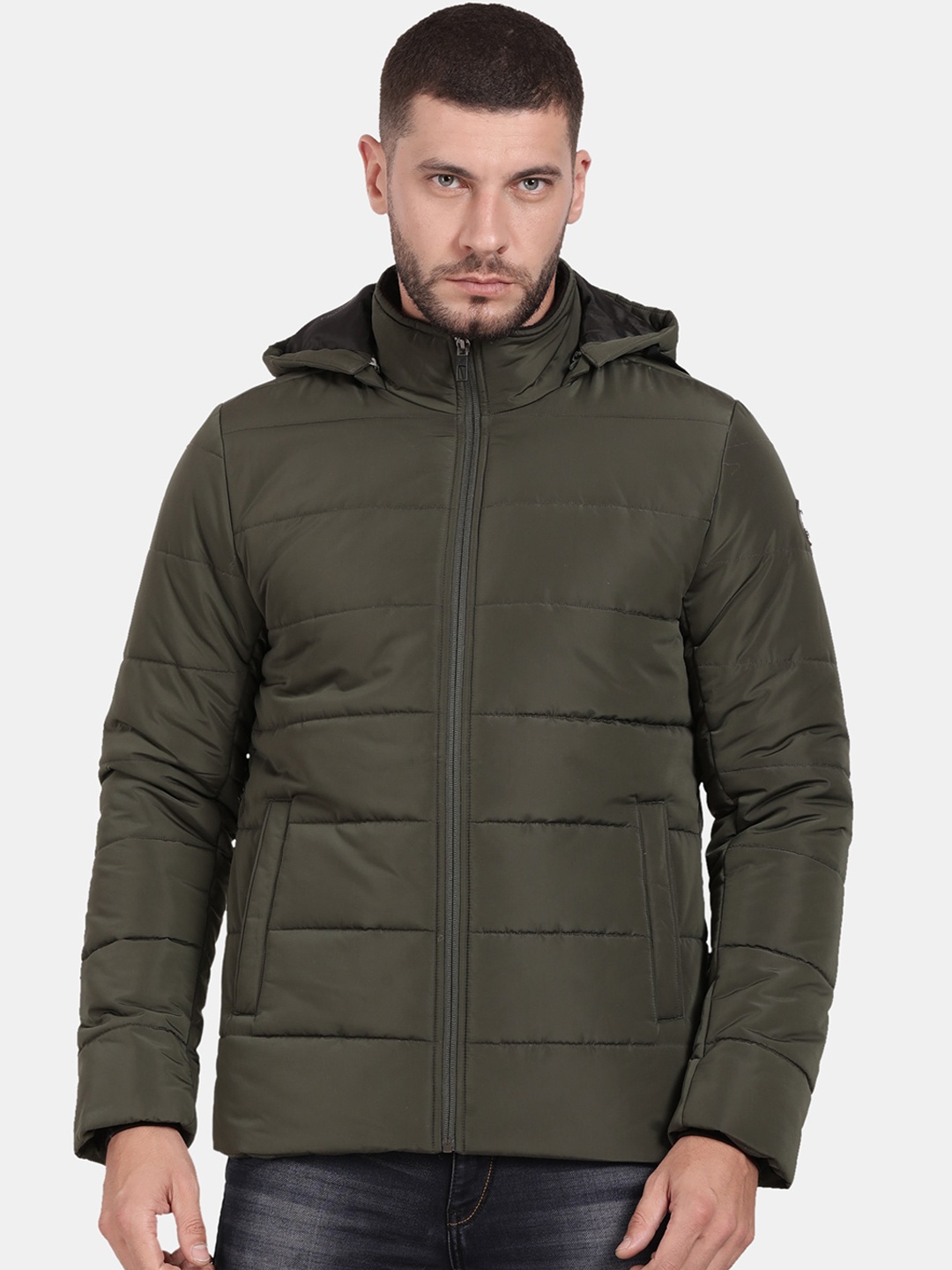 

t-base Hooded Bomber Jacket, Olive