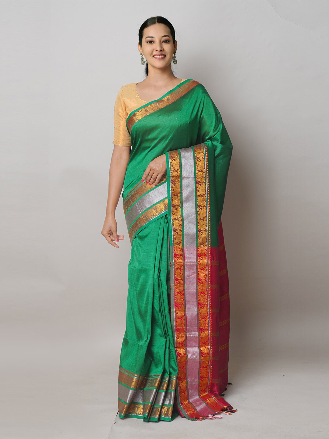 

Unnati Silks Pure Silk Handloom Narayan Peth Saree, Green