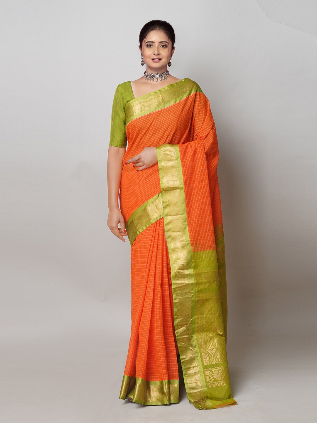 

Unnati Silks Woven Design Zari Pure Cotton Handloom Gadwal Saree, Orange