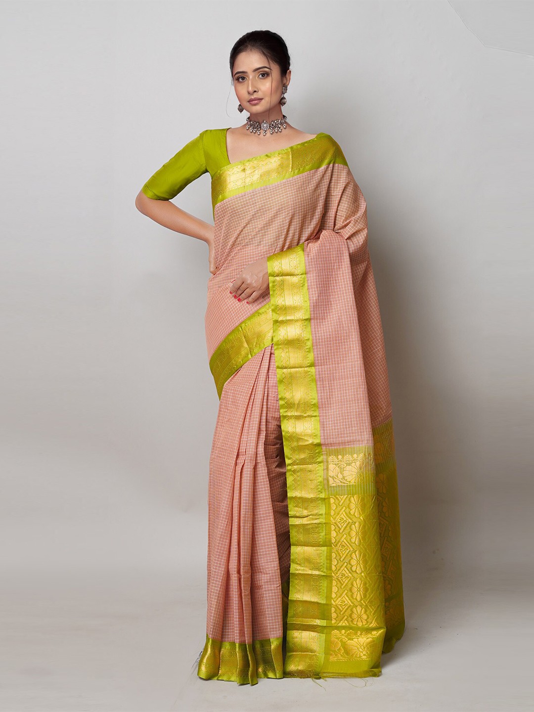 

Unnati Silks Checked Woven Design Pure Cotton Handloom Gadwal Saree, Brown