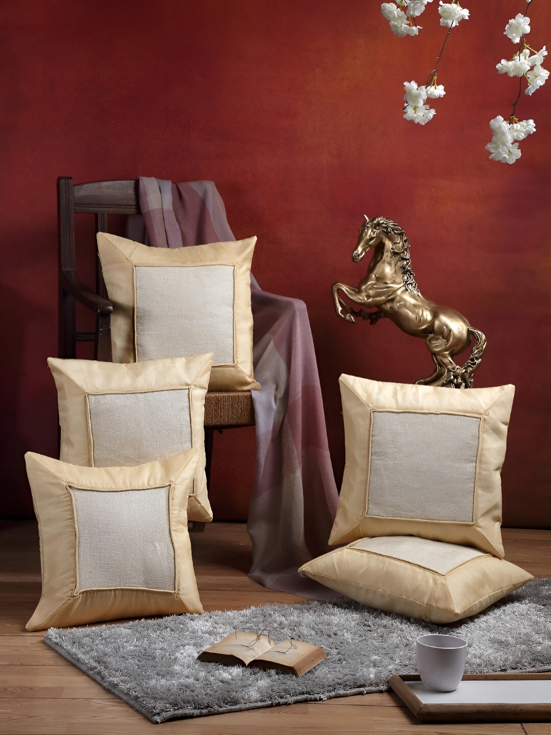 

ERIC LONDON Beige 5 Pieces Geometric Square Cushion Covers