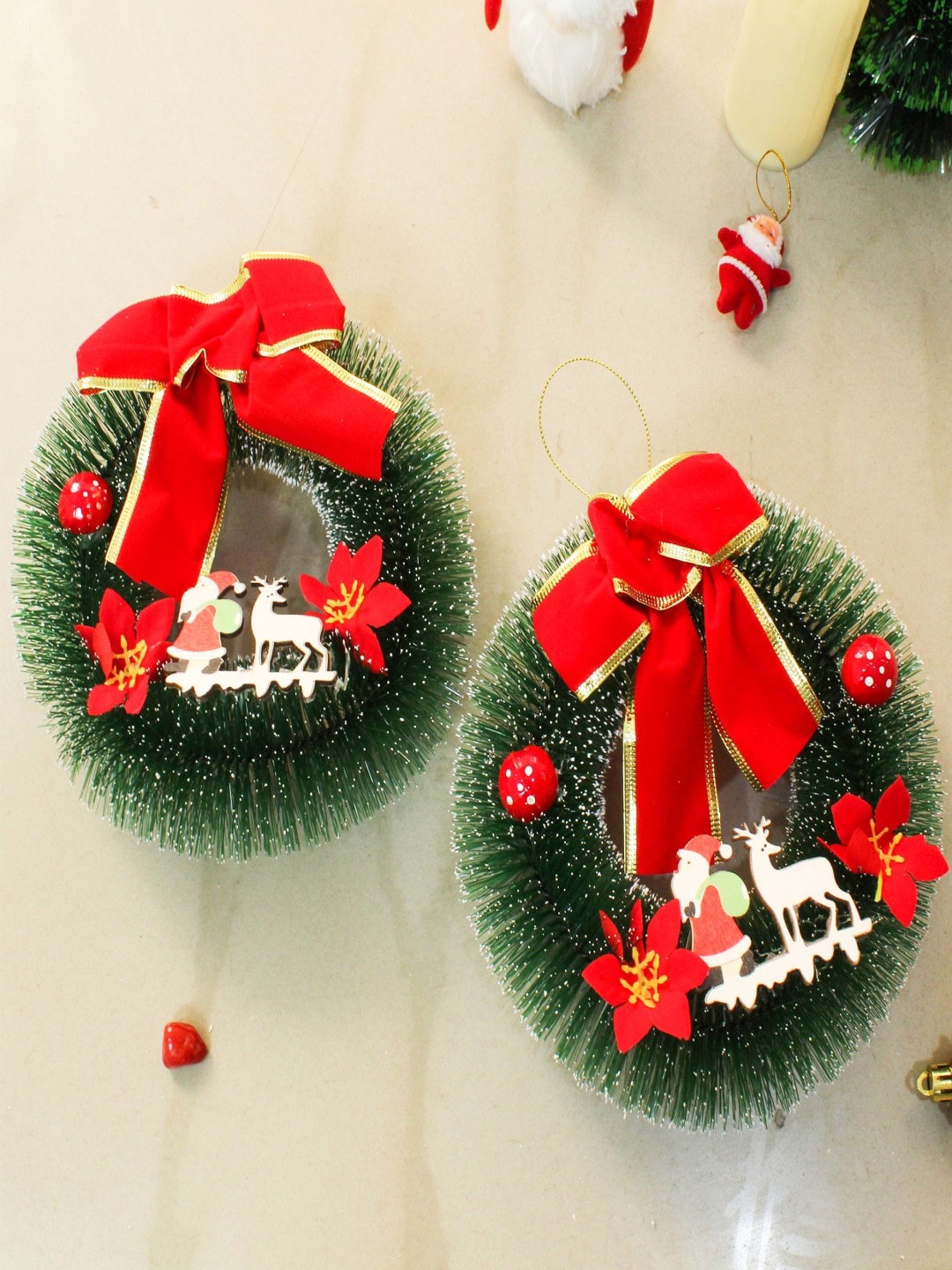 

TIED RIBBONS Red 2 Pieces Textured Hanging Wreath Tree Ornaments Xmas Festive Decor